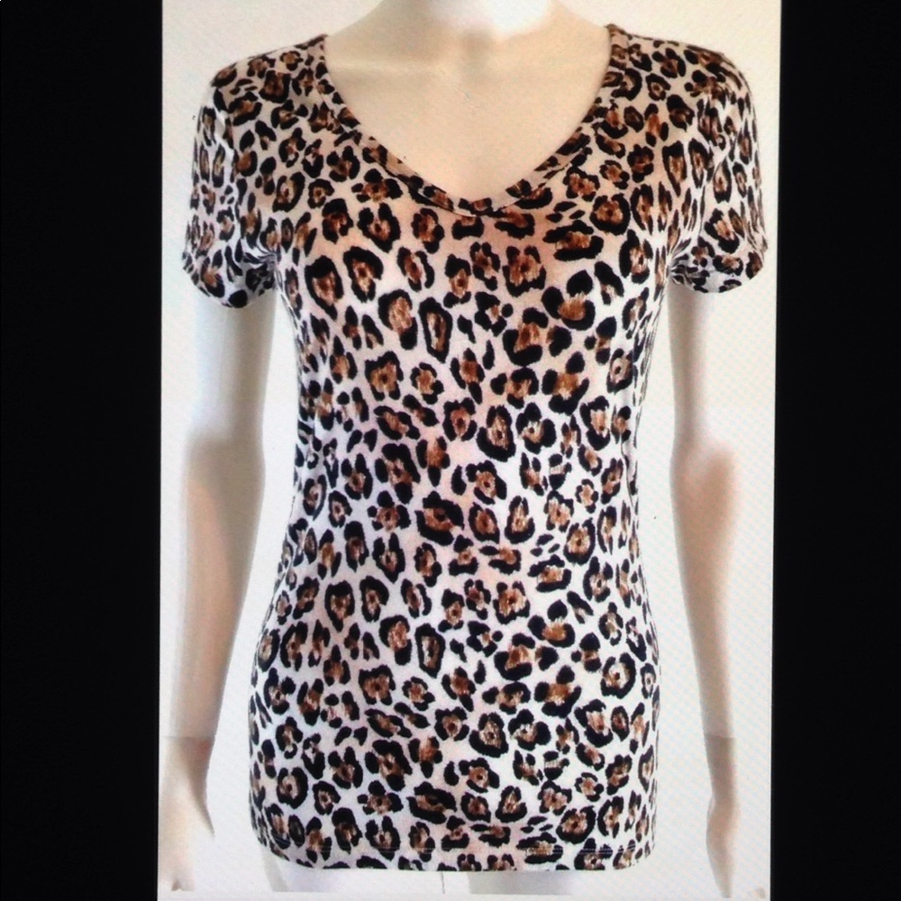 💋Victoria's Secret Leopard Print Pajama Tee Shirt